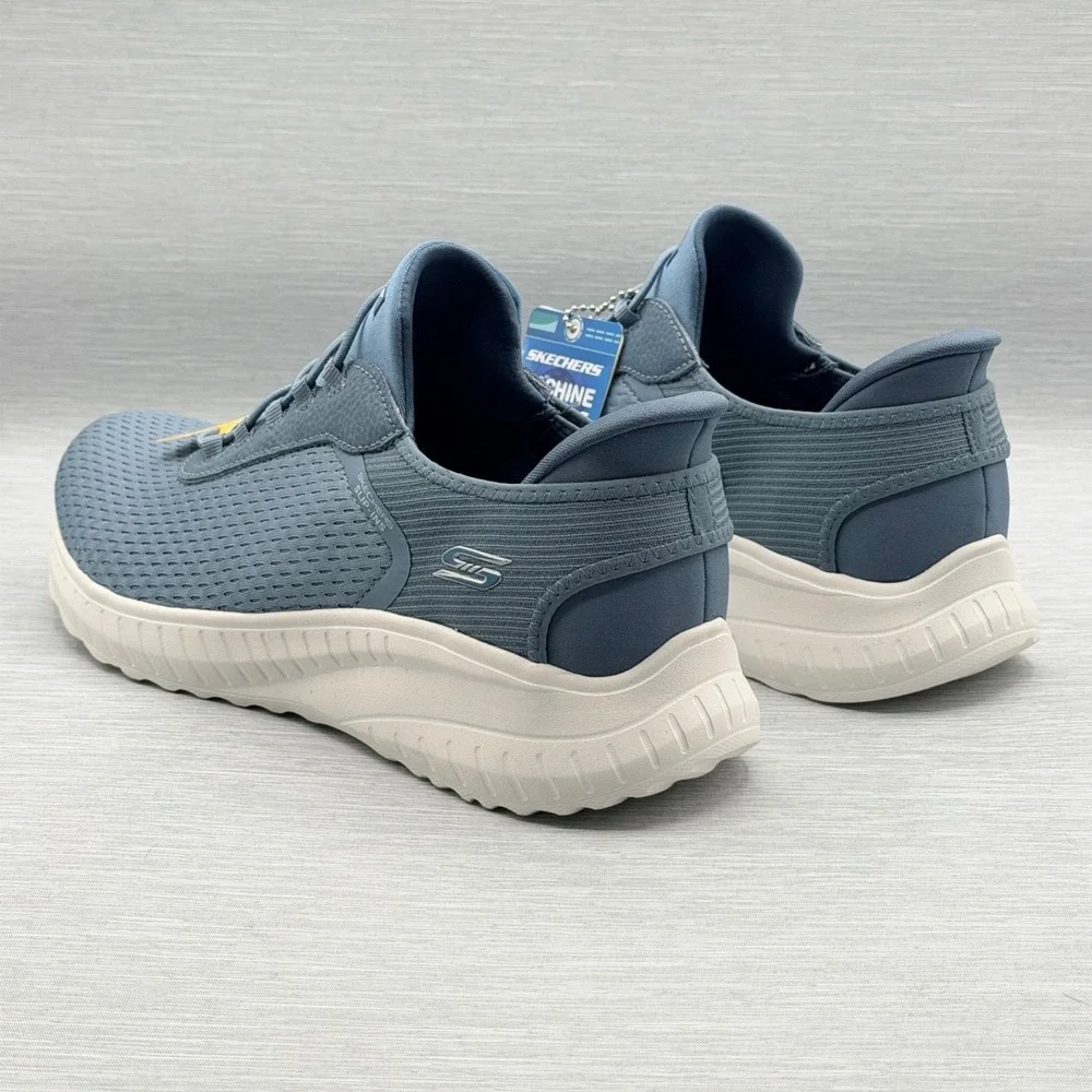 Skechers Women's 9 Sneakers Slip Ins Blue Hands Free Comfort Bobs 117504